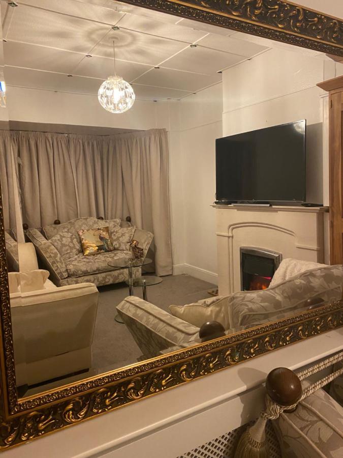 Citretum Angulus Apartment Southampton Bagian luar foto