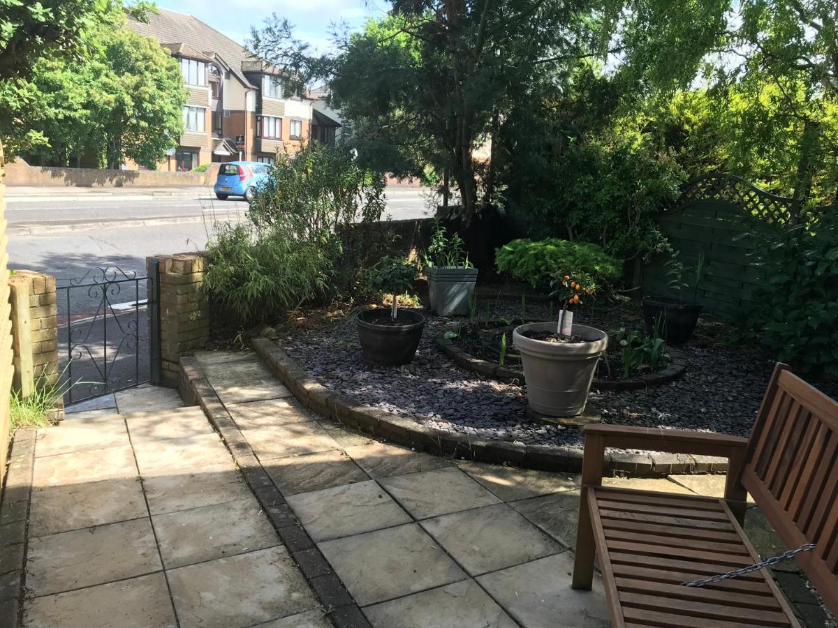Citretum Angulus Apartment Southampton Bagian luar foto