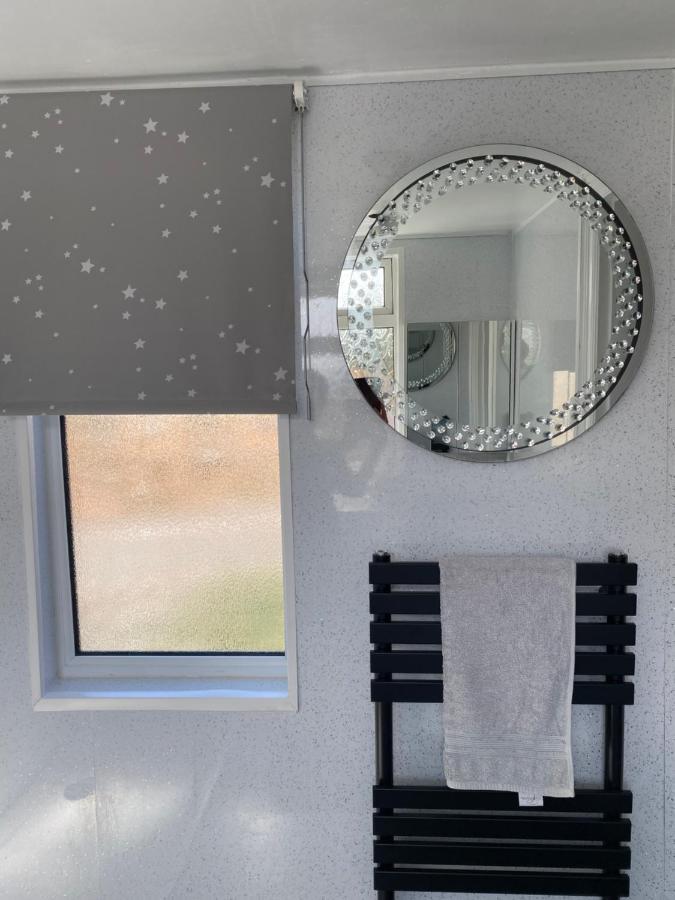 Citretum Angulus Apartment Southampton Bagian luar foto